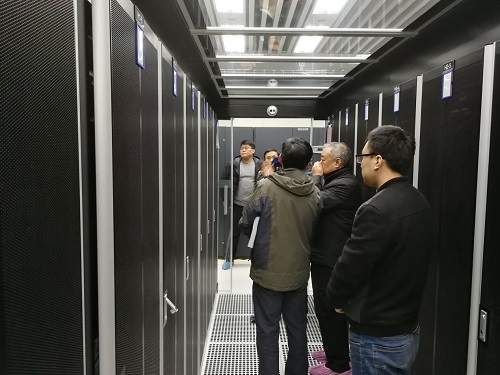 12博官网为联通公司提供提供3KVA逆变电源效劳